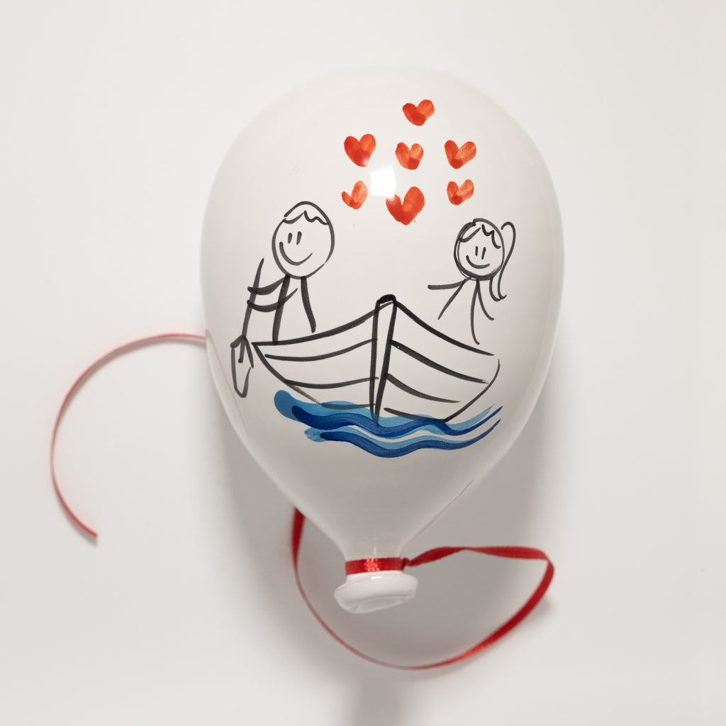 Balloon Lovers on the Boat